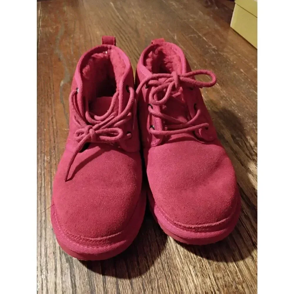 Size 8 UGG Red Neumel Suede Insulated Ankle Boot Bootie